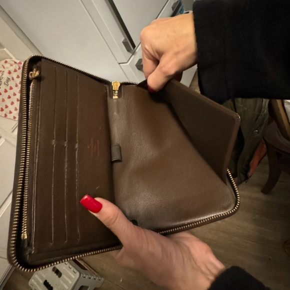 Louis Vuitton wallet - Picture 12 of 12